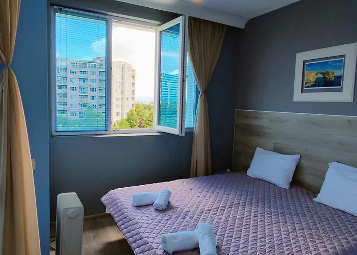 Azure Box Apartment